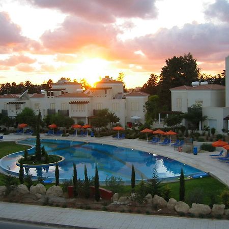 Hesperides Gardens Villa Paphos Ngoại thất bức ảnh