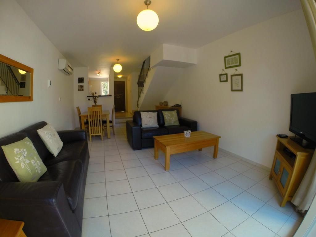 Hesperides Gardens Villa Paphos Ngoại thất bức ảnh